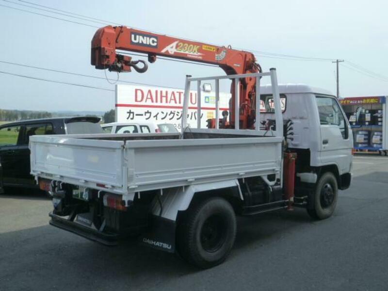 DELTA TRUCK