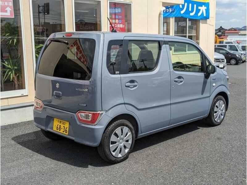 WAGON R