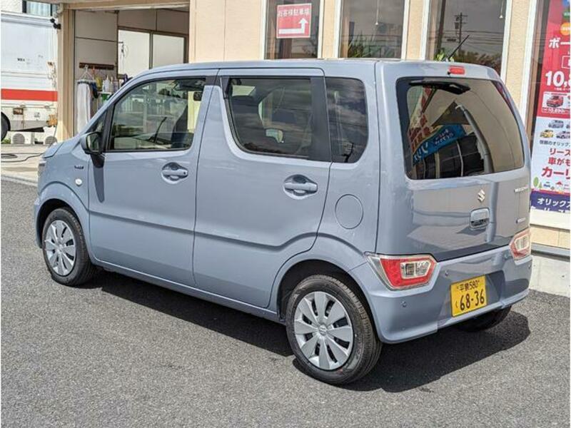 WAGON R