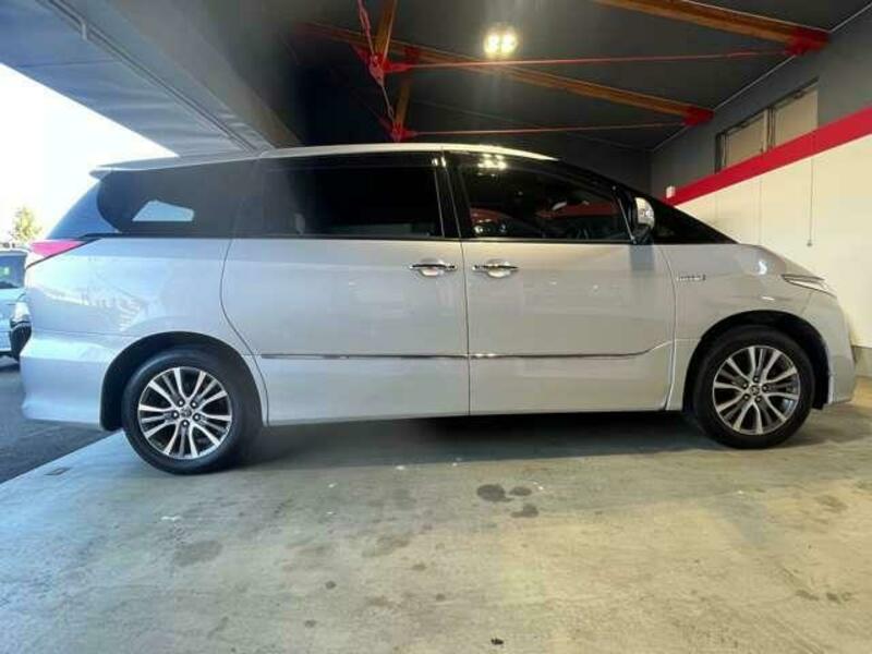 ESTIMA HYBRID