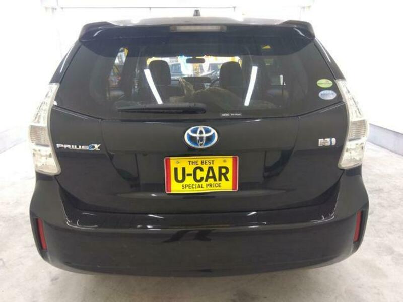 PRIUS ALPHA