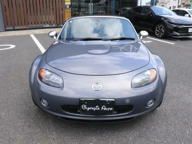 ROADSTER