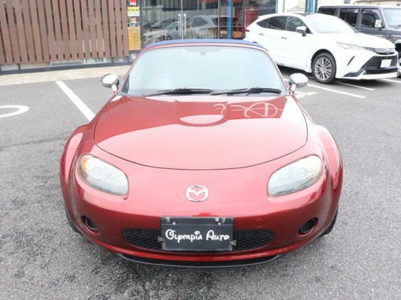 ROADSTER
