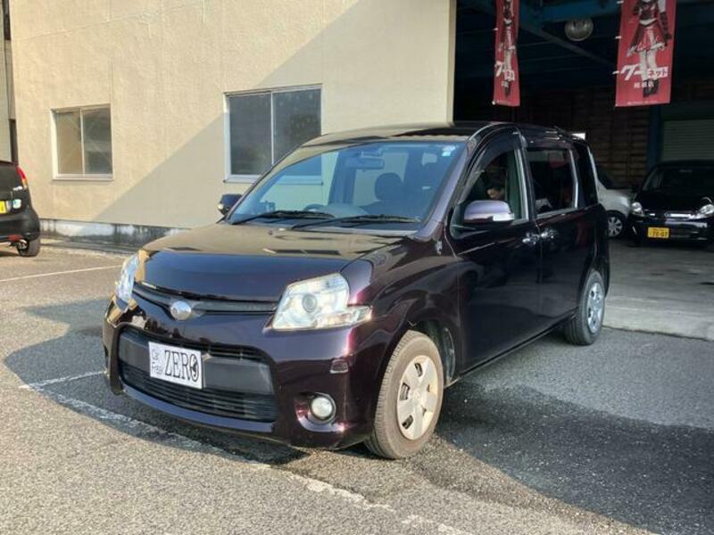 TOYOTA SIENTA