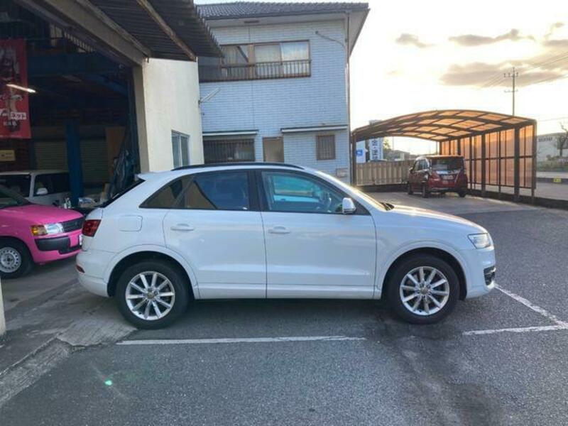 Q3