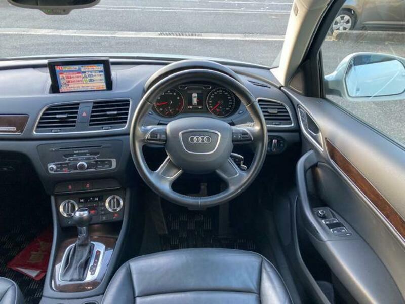 Q3