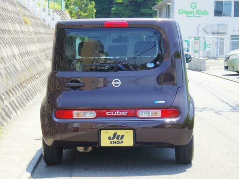 CUBE
