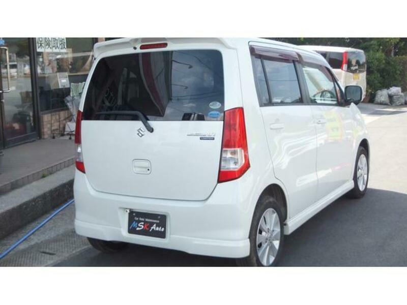 WAGON R