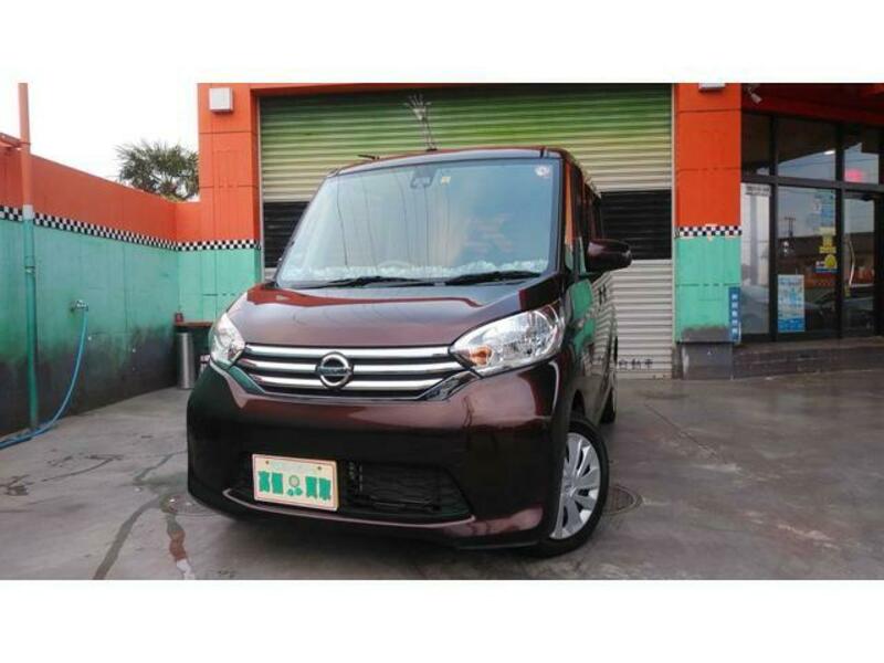 NISSAN DAYZ ROOX