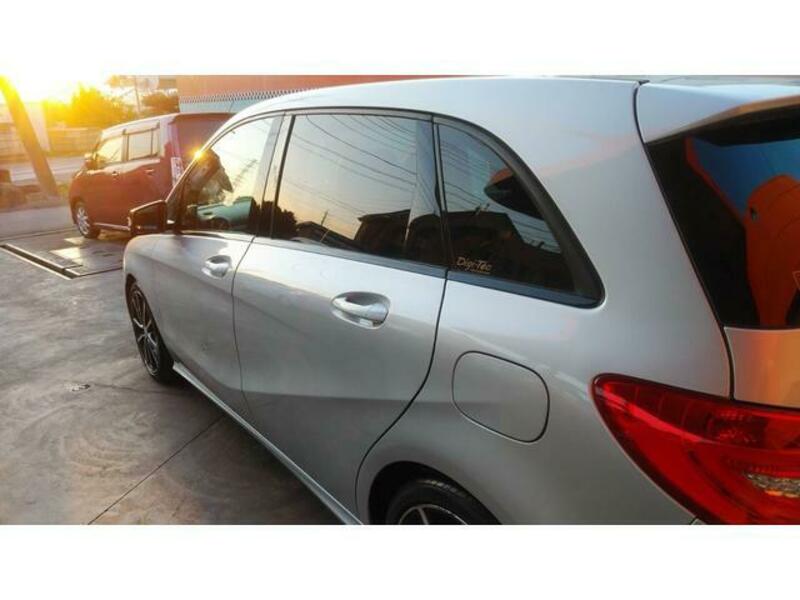 B-CLASS