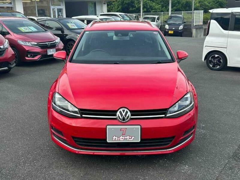 GOLF VARIANT