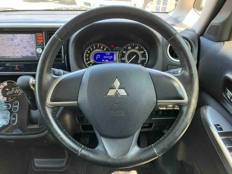 EK SPACE CUSTOM
