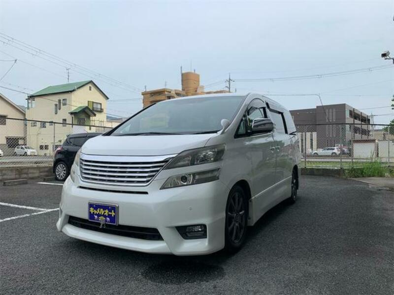 TOYOTA VELLFIRE