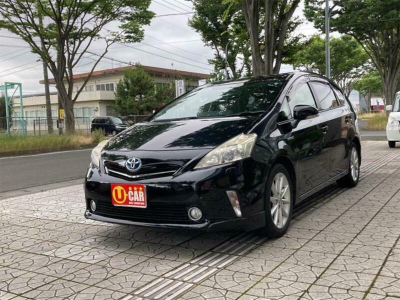 TOYOTA PRIUS ALPHA