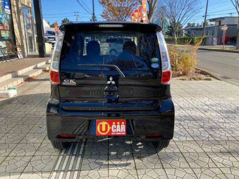 EK CUSTOM