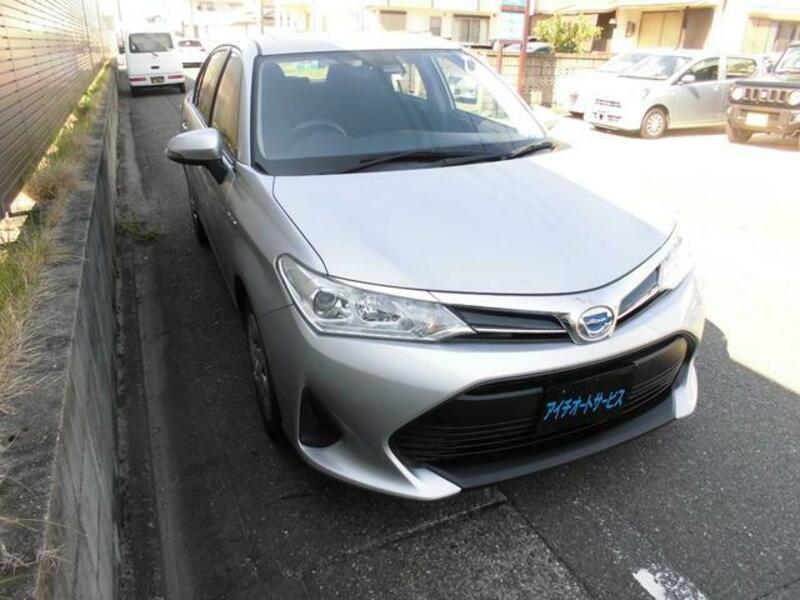 COROLLA AXIO
