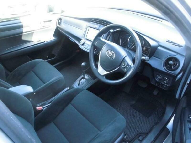 COROLLA AXIO