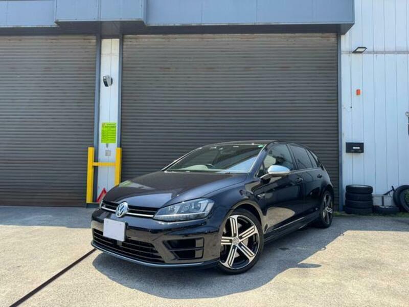 GOLF R