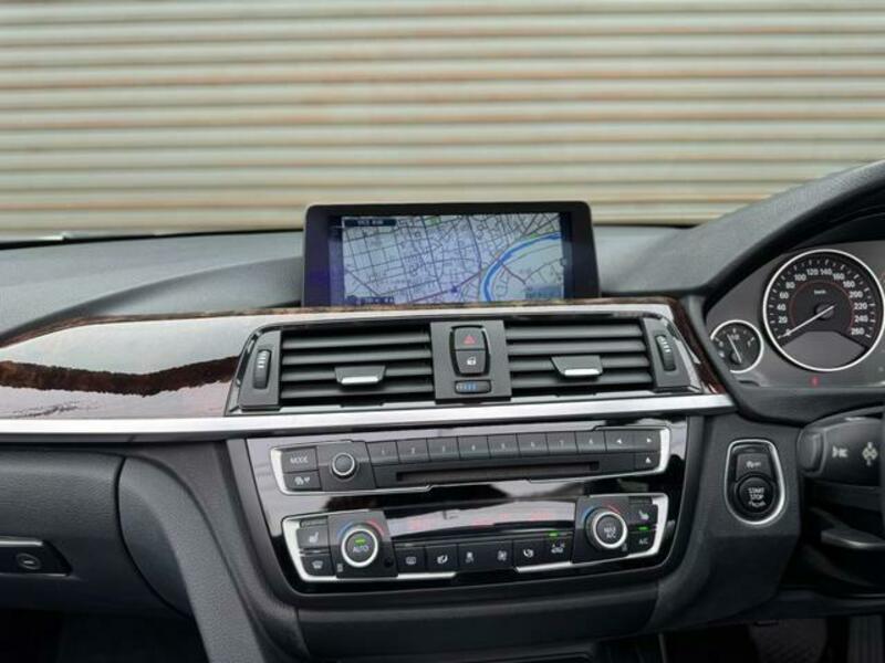 4 SERIES