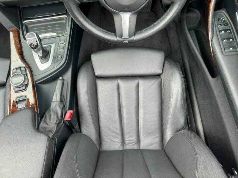 4 SERIES
