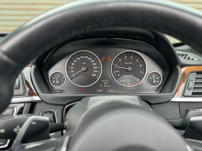 4 SERIES