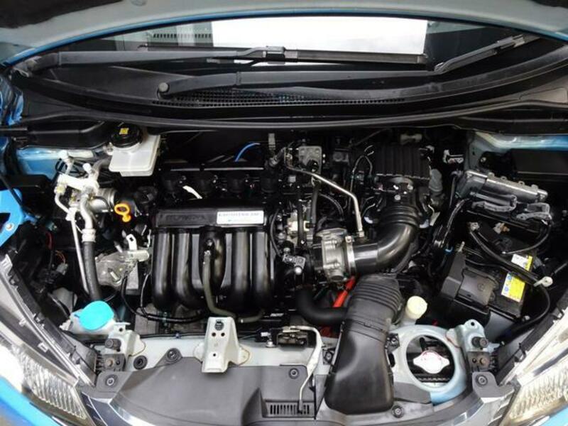 FIT HYBRID