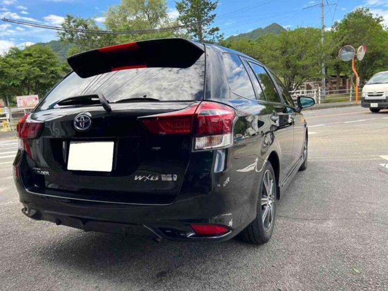 COROLLA FIELDER