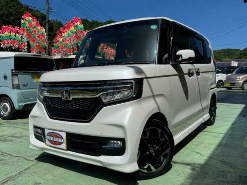 HONDA N BOX CUSTOM