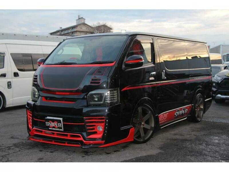 TOYOTA HIACE VAN