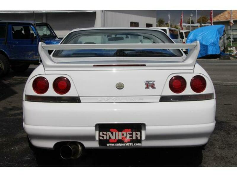 SKYLINE