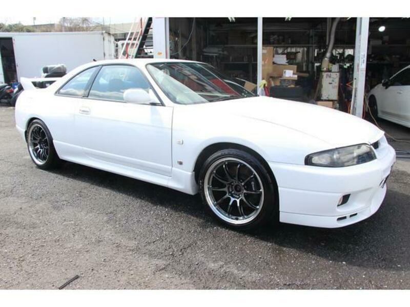 SKYLINE