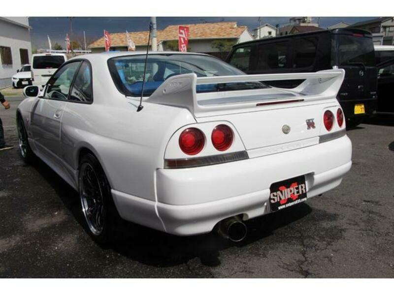 SKYLINE