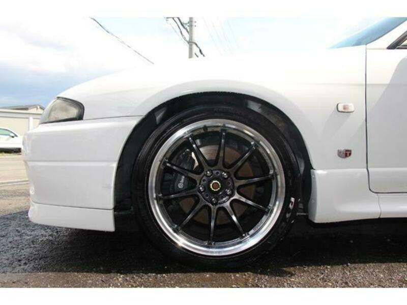 SKYLINE