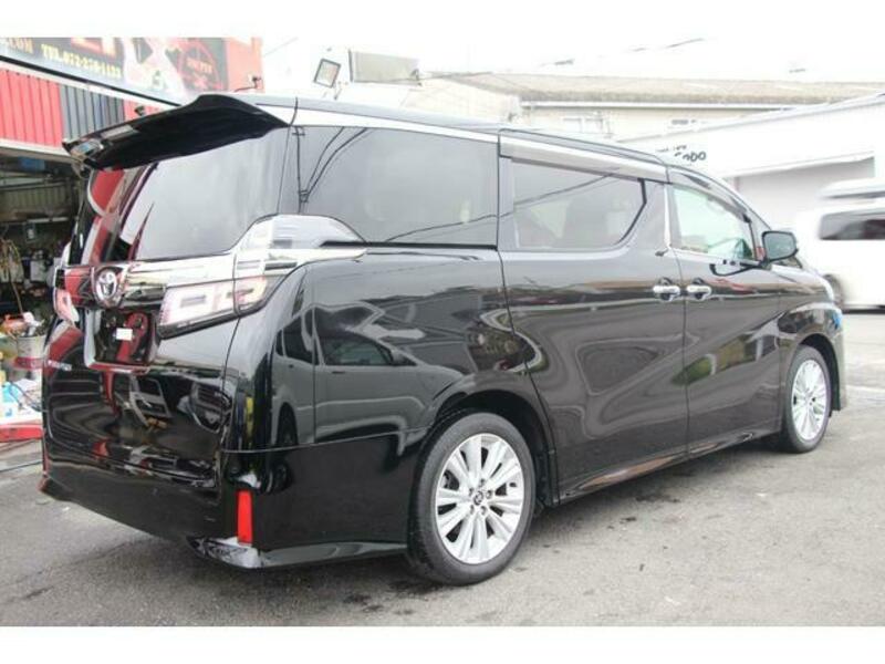 VELLFIRE