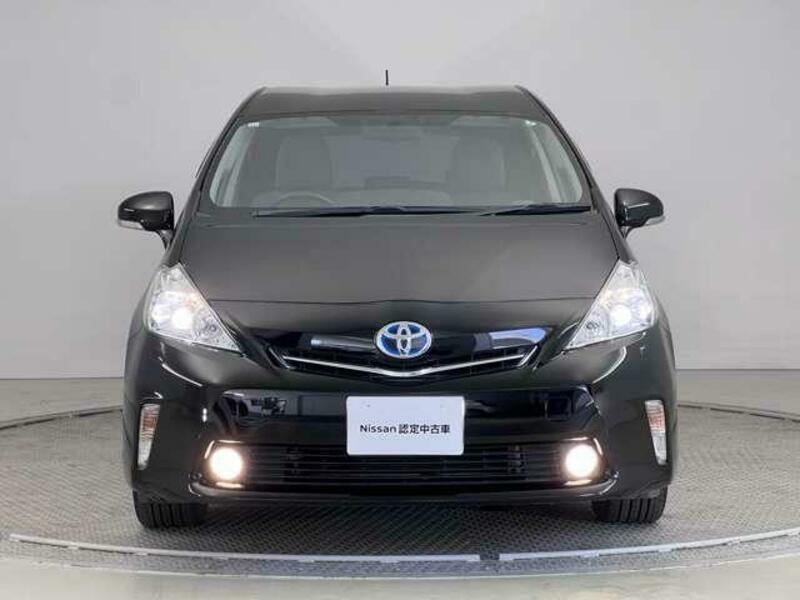 PRIUS ALPHA