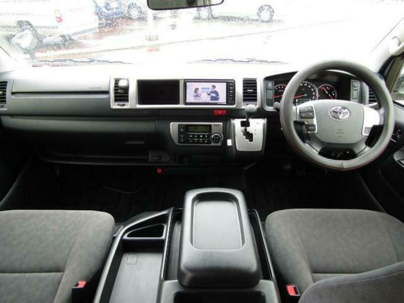 HIACE WAGON