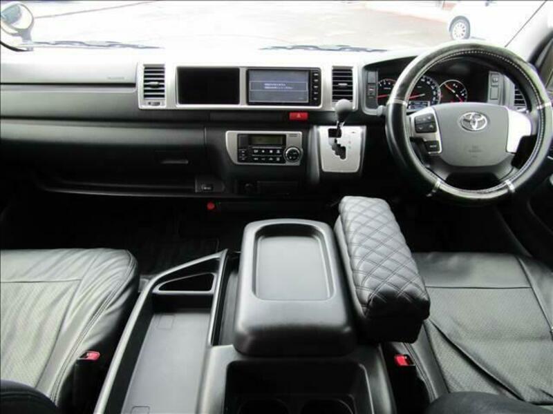 HIACE WAGON