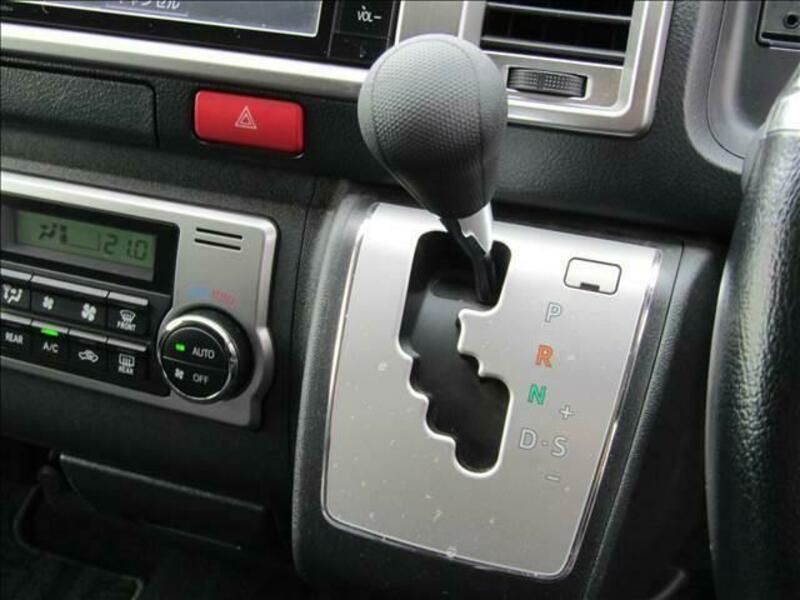 HIACE WAGON