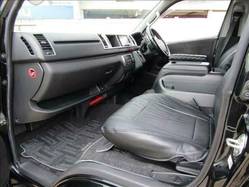 HIACE WAGON