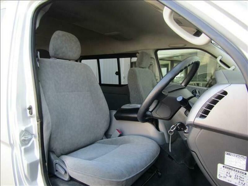 HIACE WAGON
