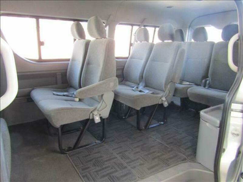 HIACE WAGON