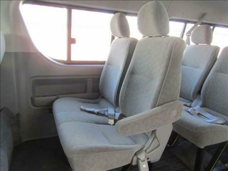 HIACE WAGON