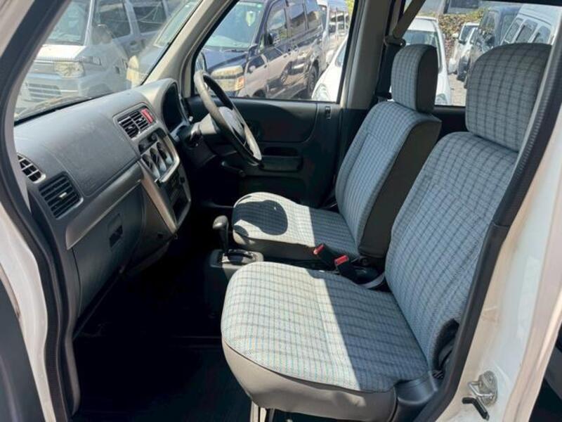 ACTY VAN