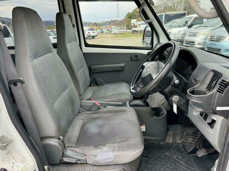 MINICAB VAN