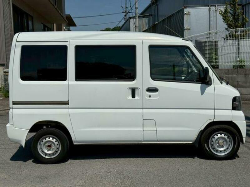 MINICAB VAN