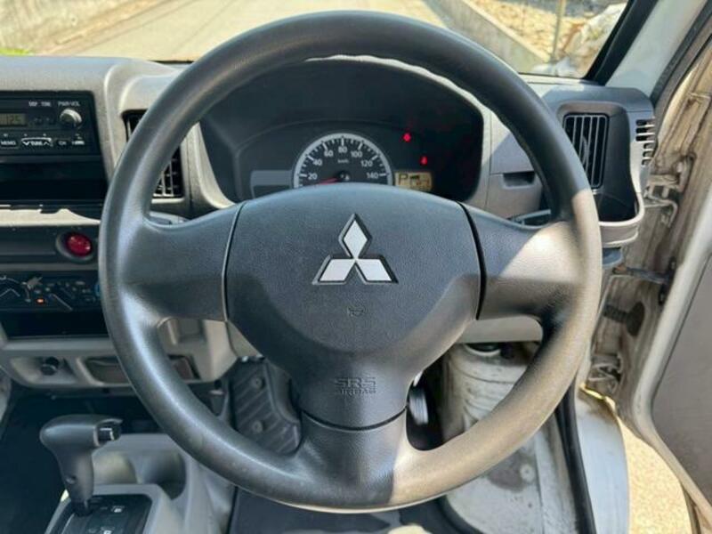 MINICAB VAN