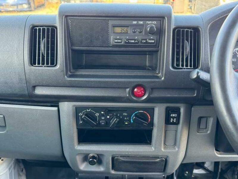 MINICAB VAN