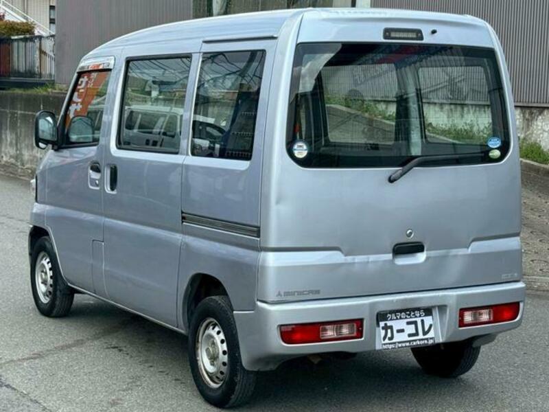 MINICAB VAN