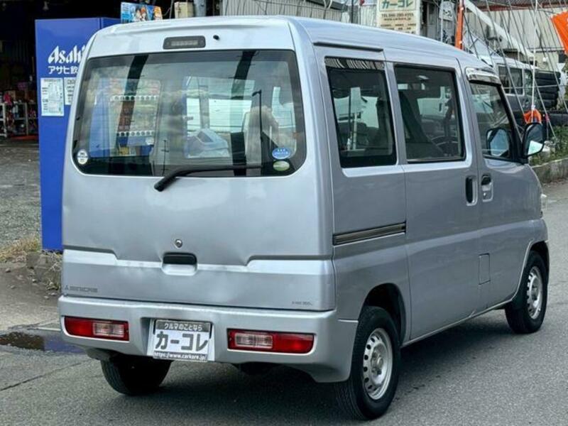 MINICAB VAN