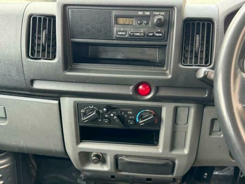 MINICAB VAN